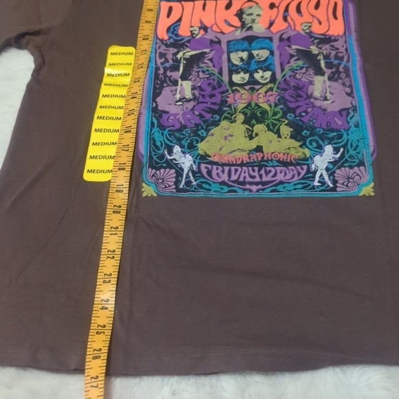 Pink Floyd Queen Elizabeth hall band t-shirt band photo logo on front - Picture 3 of 4